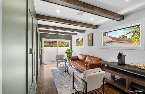 Casa 22 Luxury & Modern 3BD 2BA Home in Skokie - Photo 23