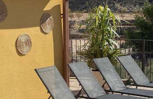 Maison typique avec vue dégagée sur la vallée - Photo 14