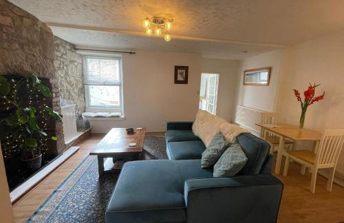 Penare Terrace in Penzance - Photo 1