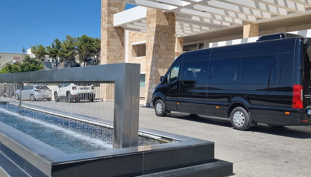 Transporte de ida y vuelta a hoteles en el aeropuerto o puerto de Rodas - Foto 4