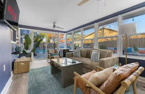 New listing~10 min to beach~Back yard fun~Pool - Foto 29