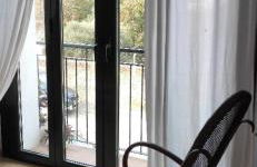 Beautiful Duplex with a Patio - Photo 32