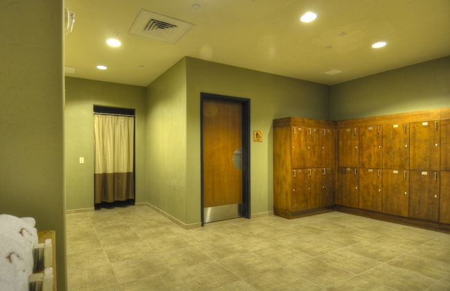 Trailhead Lodge - Photo 74