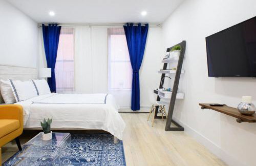1597-9 Renovated Studio Prime UES WD in unit - Foto 11