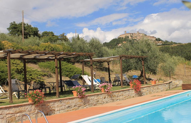 Farmhouse With Stables, Horses and the Ability to Make Horseback Riding - Foto 56