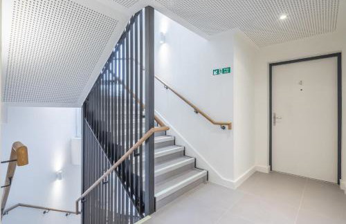 Superb Central Apt River Views & Parking - Foto 14