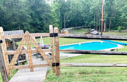 Luxury Woodstock Family Retreat with pool hot tub - Foto 51