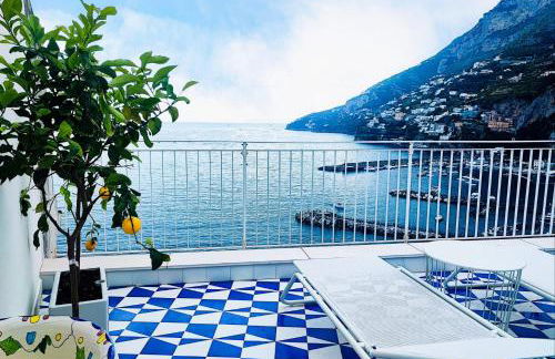 Amalfully Boutique Apartment - A seaview gem - Foto 1