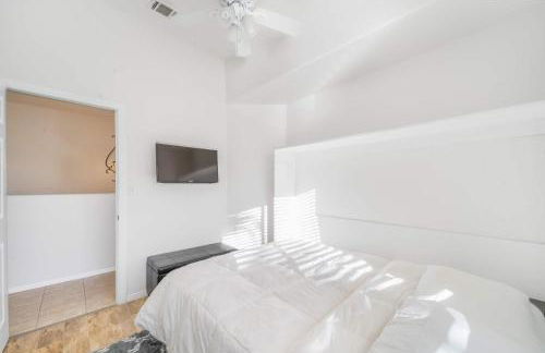 Top Rated 3BR BA Villa Pool Spa BBQ - Foto 48