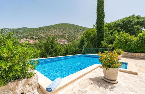 Villa Petmat - with private pool and 6 bedrooms - Photo 5