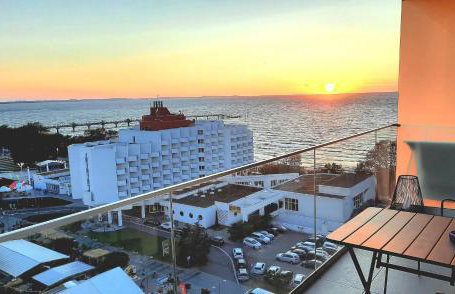 Comfortable Apartment A103 SEA VIEW 10th floor PARKING FREE - Photo 16