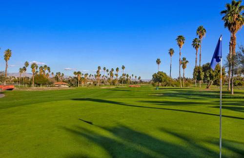 Our Mesquite-Refreshed 1st floor nature preserve & mtn view condo! - Foto 17