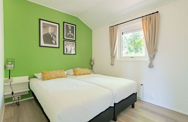 Modern Chalet With Dishwasher, Near Utrecht - Photo 2