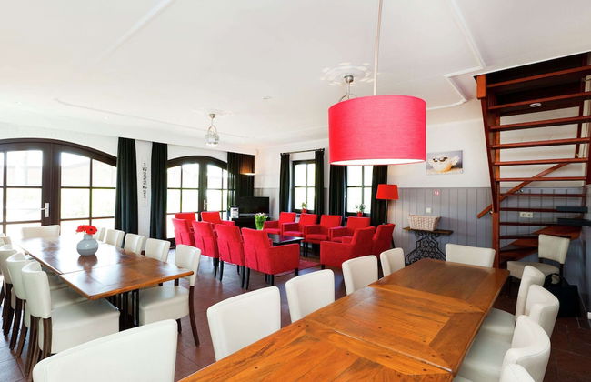 Atmospheric Country House in Asten on a Golf Course - Photo 46