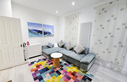 Duplex Apartment - Near North Wembley Station - Foto 1
