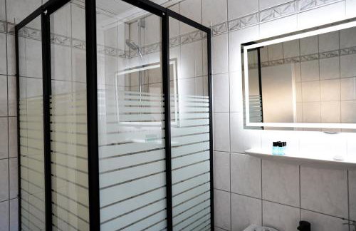 Geräumige 120qm Maisonette mit Balkon WeHome Komfort - Photo 35