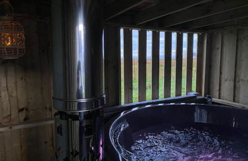 Kinnoull House near Stornoway Hot-Tub Sauna Pet Friendly - Photo 45