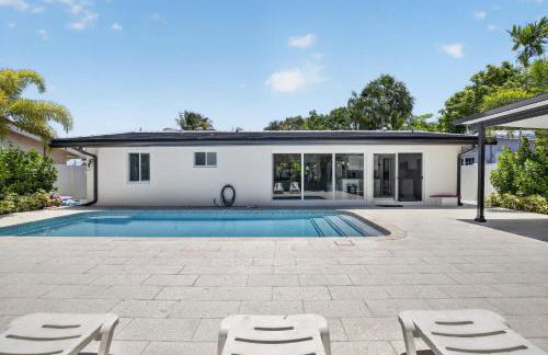 Waterfront Oasis with Private Pool - Foto 33