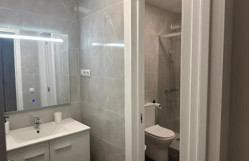 Mediterranean Breeze - Photo 9