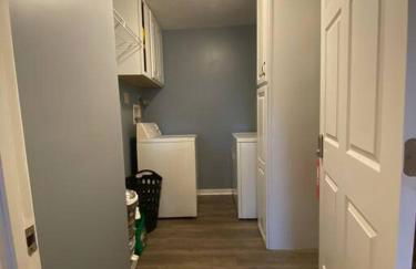 **Stylish Pet Friendly 3 Bedroom House** - Foto 27