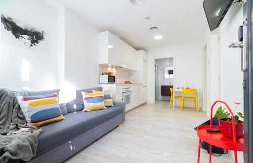 Castell Beach Aparthotel - Photo 71