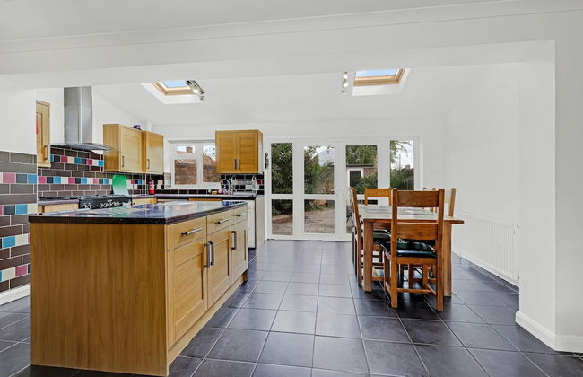 Heathrow Living St Annes Svcs Hse 5 BDRM - Photo 18