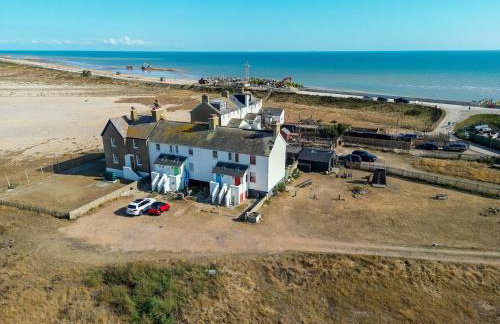 Coastguards Lantern - Photo 26