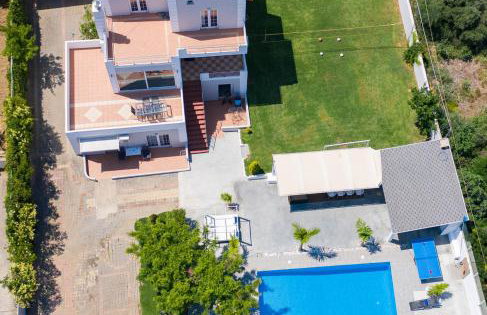 Myrto Villa heated pool - Foto 13