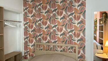 Douce Escale en Plein Centre - Avec Parking privé - Foto 3, wardrobe