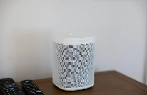 Spacious 4BR Beach Retreat, Steps to Pine Point - Foto 50