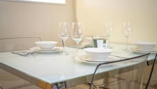 Leeds Vibrant 2 Bedroom Sleeps 4 - Foto 2