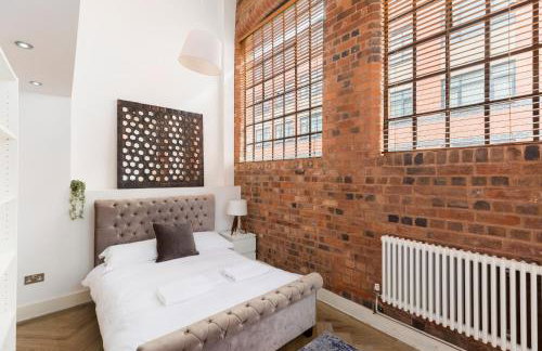 High End Luxury Townhouse in JQ, 4 Bedrooms, Flat screen TV in all rooms, Free Parking, Near Birmingham City Centre DEPOSIT REQUIRED - Foto 24