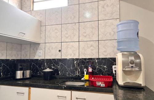 Duplex Até 10 Hóspedes 3 quartos Ar condicionado 2 camas casal 5 camas solteiro Garagem para 3 carros proximo ao Centro e Shopping - Foto 10