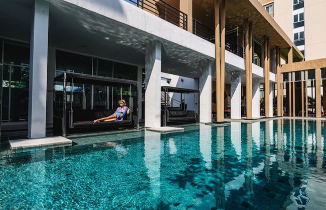 First Choice Suites - Photo 45