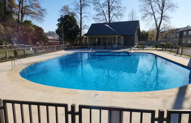 Linda Casa Familiar, Segura Y Muy Buena Ubicación - Photo 14