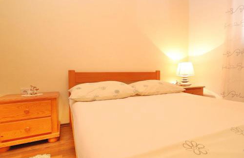 Apartments Peselj-One Bedroom Apartment with Balcony and Sea View 2 - Foto 24