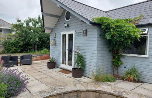 Private Garden Lodge in Christchurch, Dorset for 4 - dogs welcome! - Foto 25