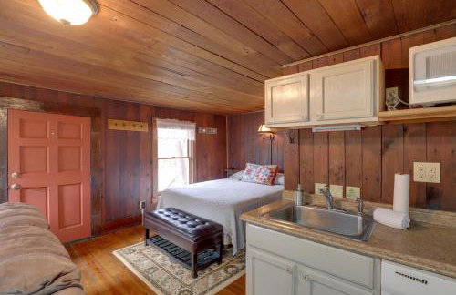 Walk to Appalachian Trail Hot Springs Getaway! - Foto 16