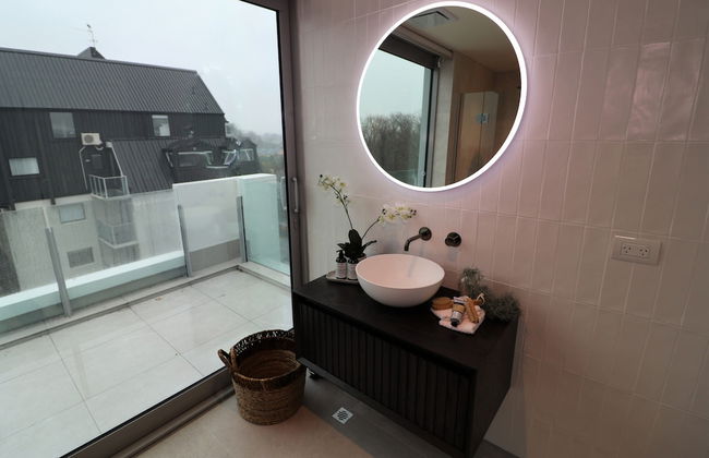 The Carlton Apartments - Foto 67