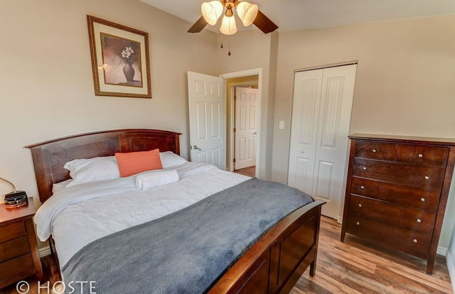 Mtn Dream! Fireplace, Patio & Hot Tub 4BR - Photo 5