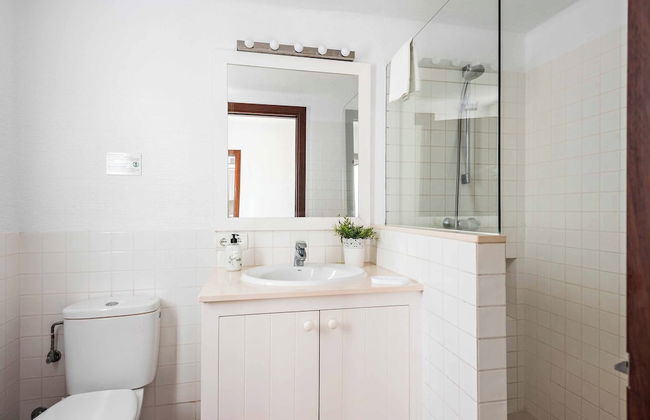 Bini Rosa - Photo 18