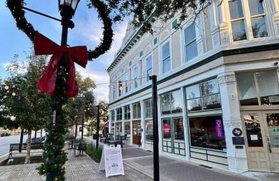 Art Deco Gem-King Suite-Hot Tub-Outdoor Fire Place - Foto 32