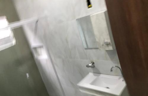 Casa Jardim Carolina Perto posto torrão, Supermecado Shibata e Semar - Foto 12