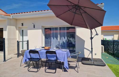 Le Brasil - Maison 74 m - Calme avec terrasse Sud classée 3 étoiles - Foto 3