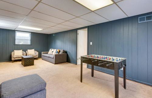 Family Home with Yard - 25 Mi to Downtown Atlanta! - Foto 15