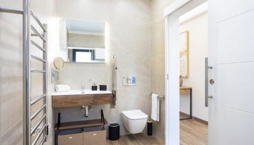 Villa Celestina lujo y piscina climatizada en plena naturaleza - Foto 5, towels, Shower