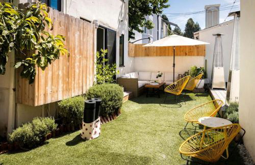 NEW! High-End Spanish Duplex | Luxury 3BR - Foto 44