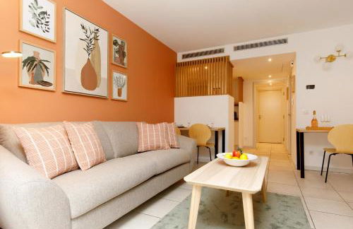 Côté Croisette LUXE - 2BdR 2 bthR 2 toilets -Terrace, AC, parking & lift - Foto 9