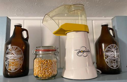 Springbrook · Cozy 2BR Mt. Hood Cabin, Fireplace & Retro Kitchen - Foto 30