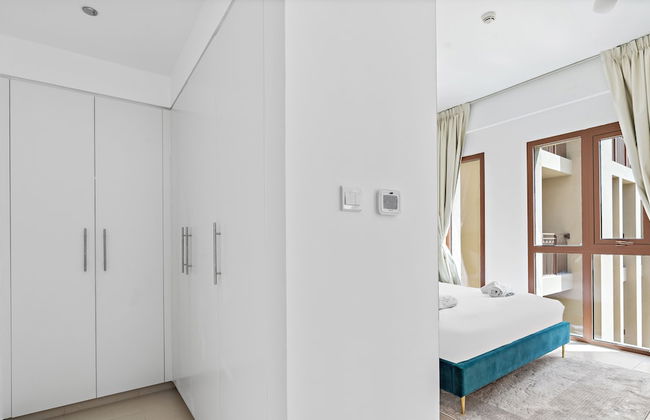 WelHome - Urban Serenity, Zahra Breeze 2 Bedroom Retreat - Photo 4